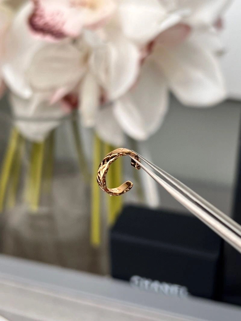 Chanel Earrings Trendy 229107