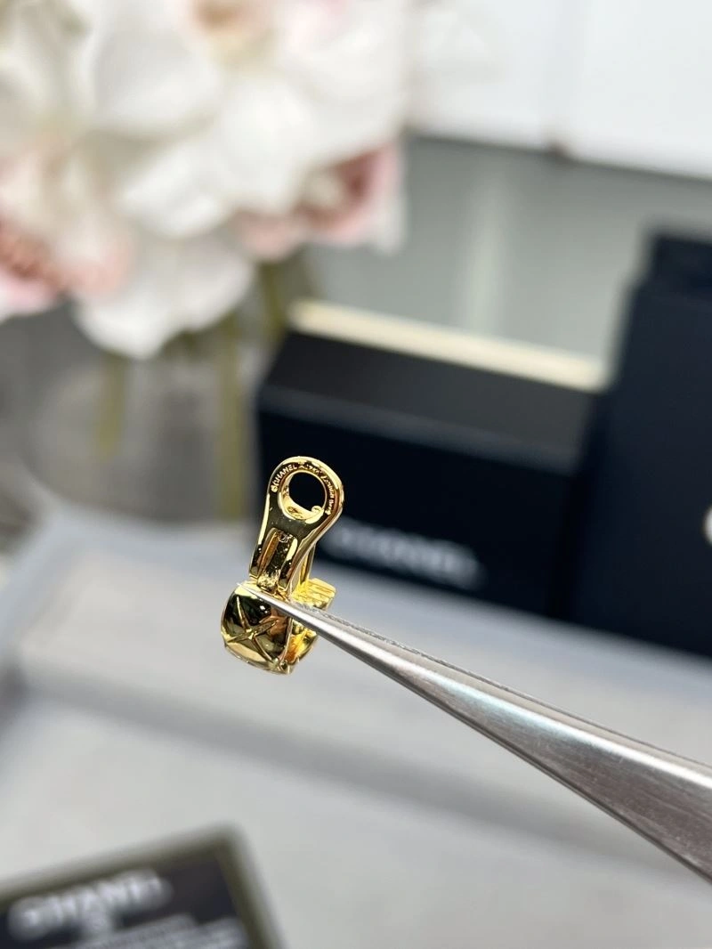 NewStyle Chanel Earrings 229158