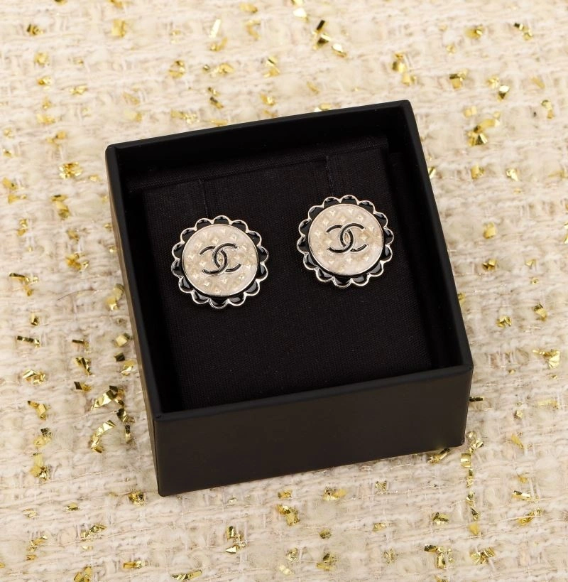 SmoothTexture Chanel Earrings 229093