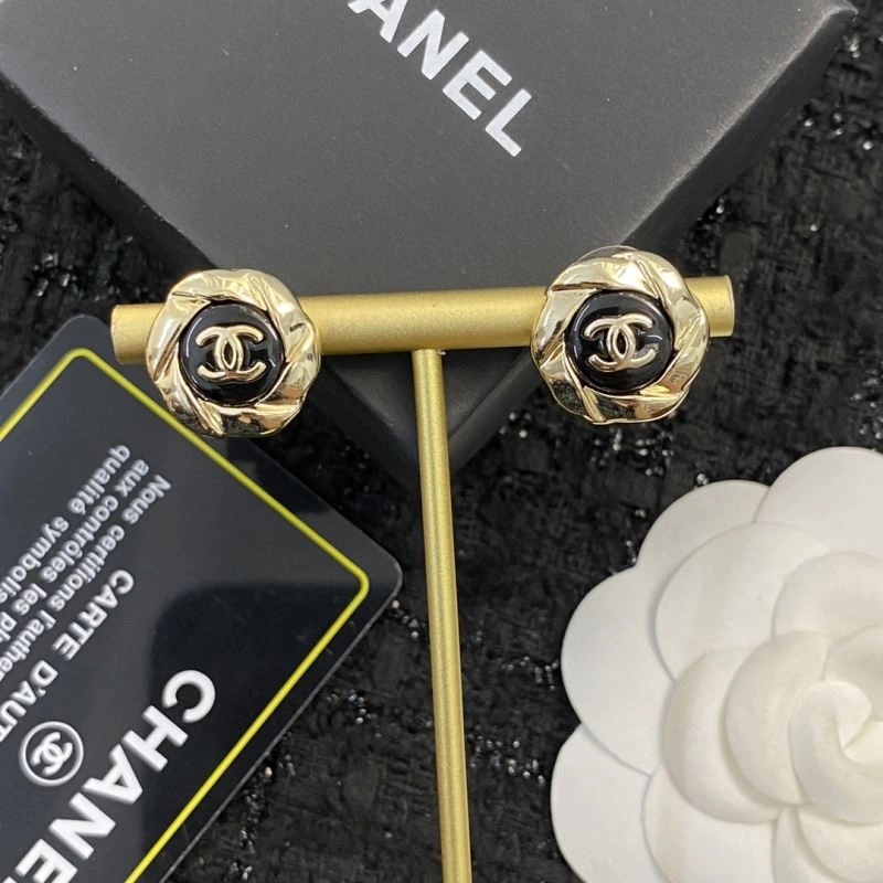 Chanel Earrings Sophisticated 229105