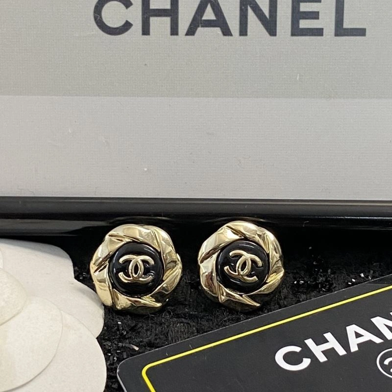 Chanel Earrings Sophisticated 229105
