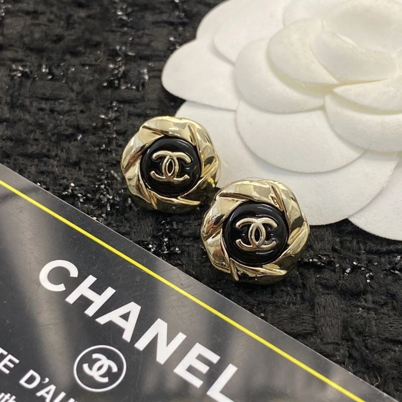 Chanel Earrings Sophisticated 229105