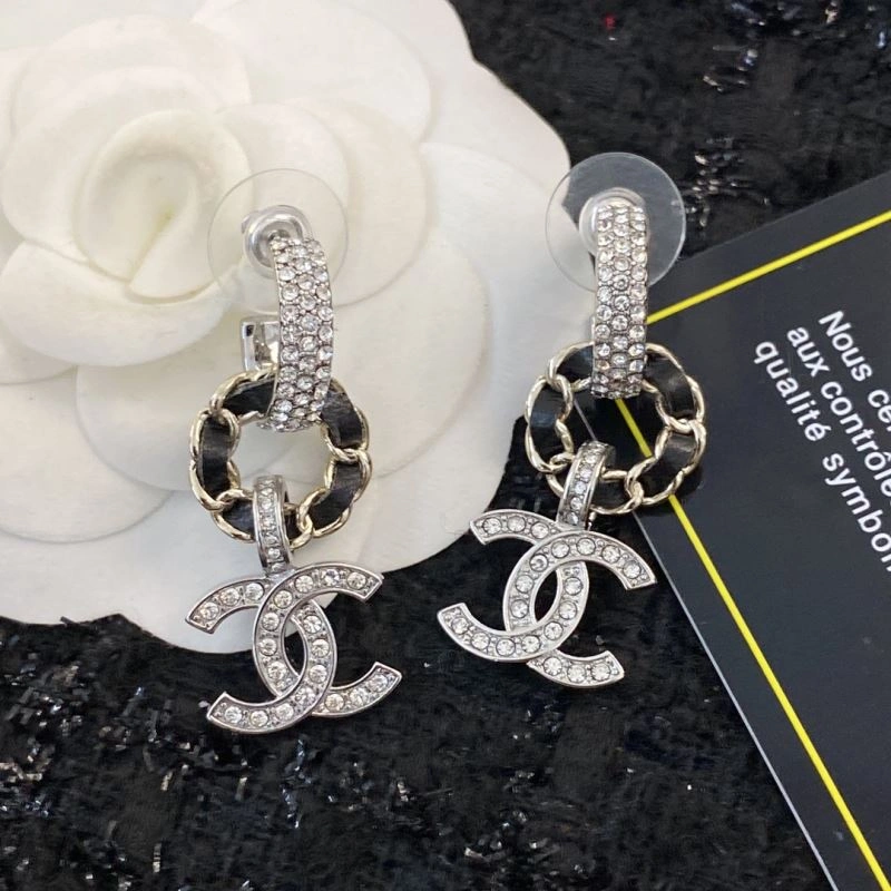 Chanel Earrings MoistureWicking 229086