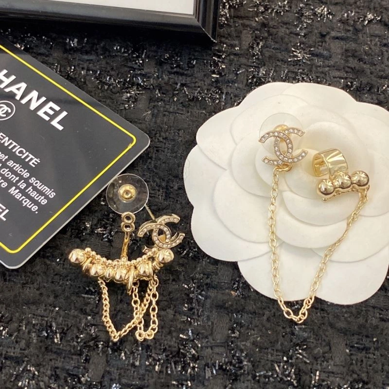 Snug Chanel Earrings 229085