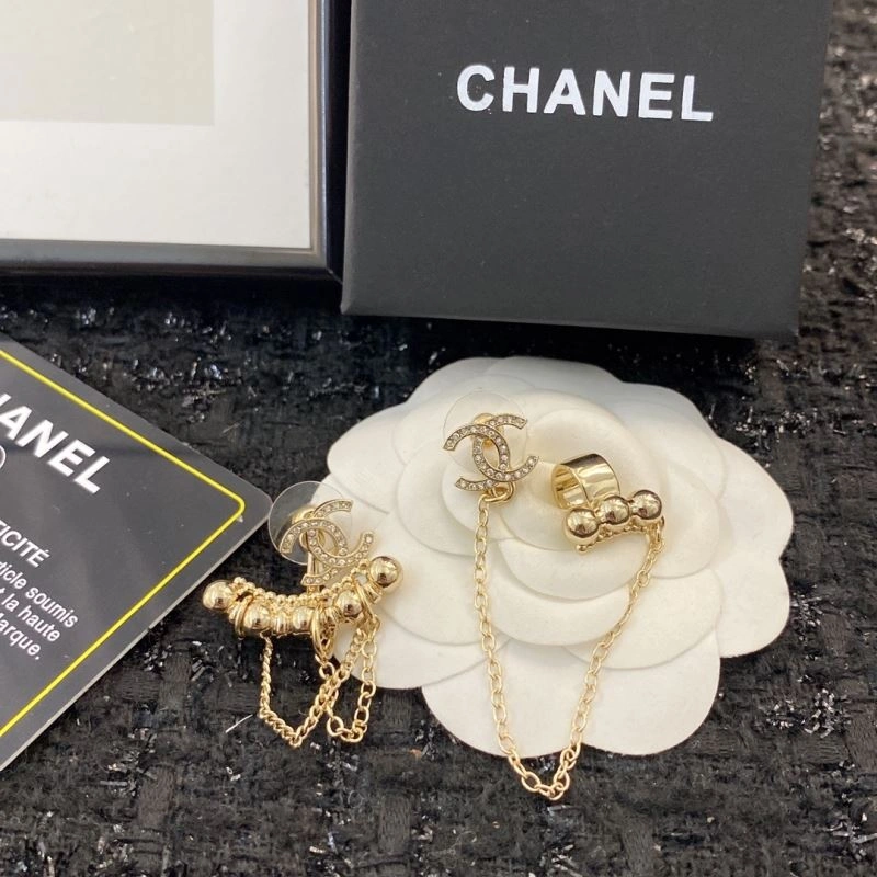 Snug Chanel Earrings 229085