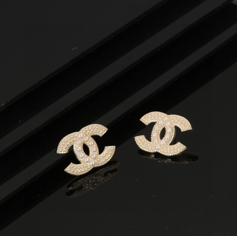 Premium Chanel Earrings 229073