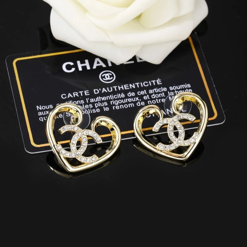 Chanel Earrings Practical 229090
