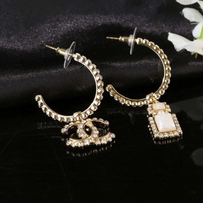 Durable Chanel Earrings 229089