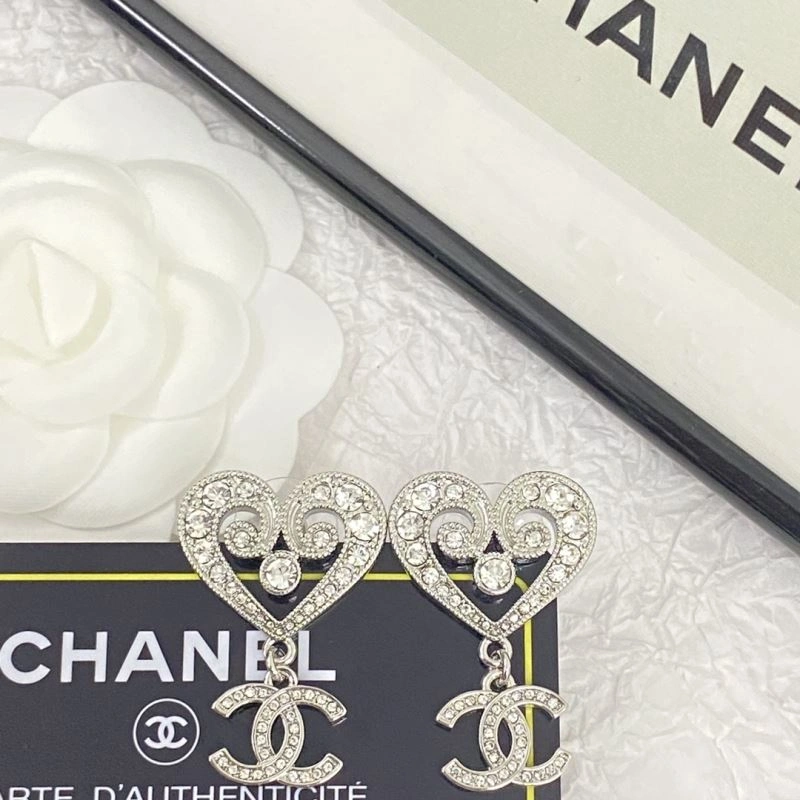 WellDesigned Chanel Earrings 229061