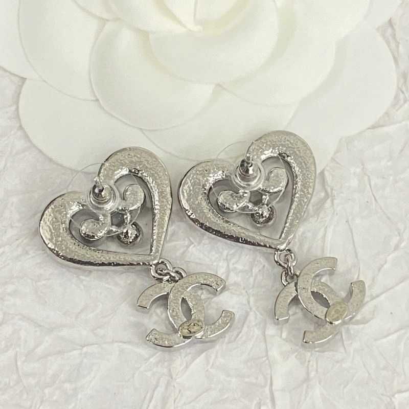 WellDesigned Chanel Earrings 229061