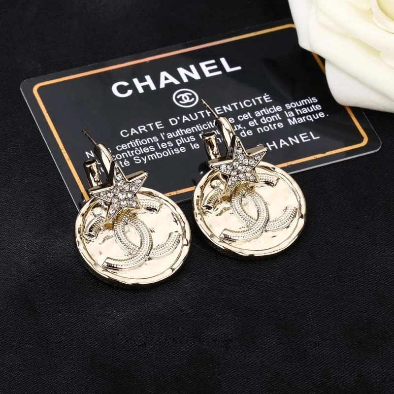 Comfortable Chanel Earrings 229058