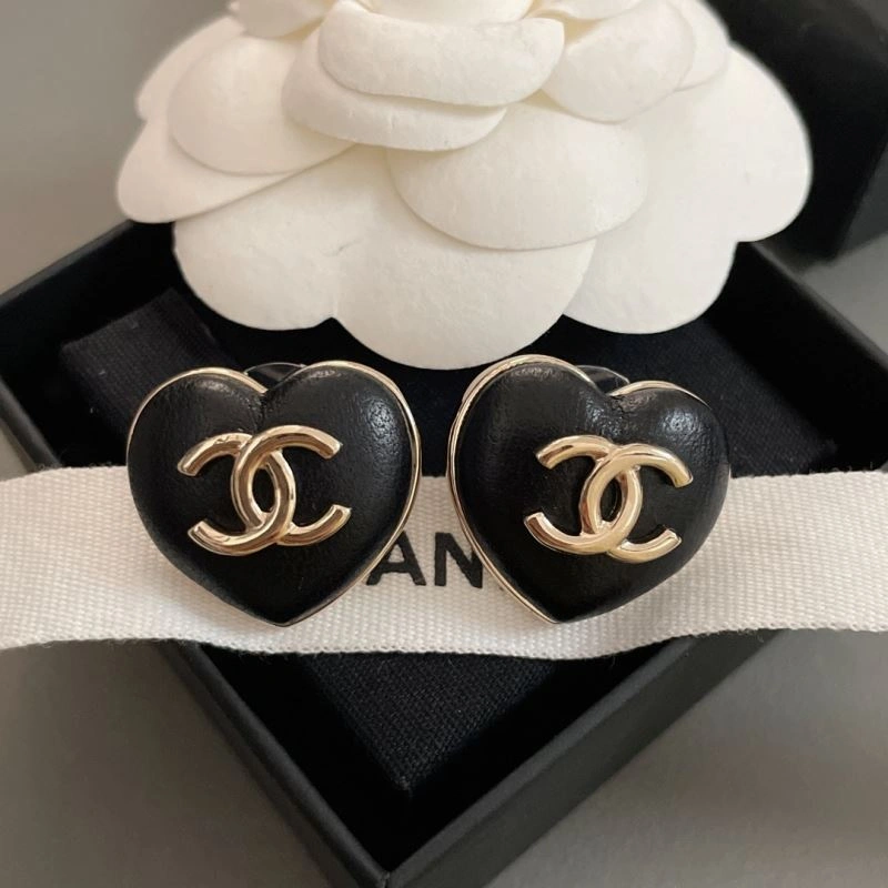 Chanel Earrings Breathable 229100