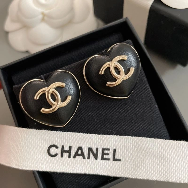 Chanel Earrings Breathable 229100