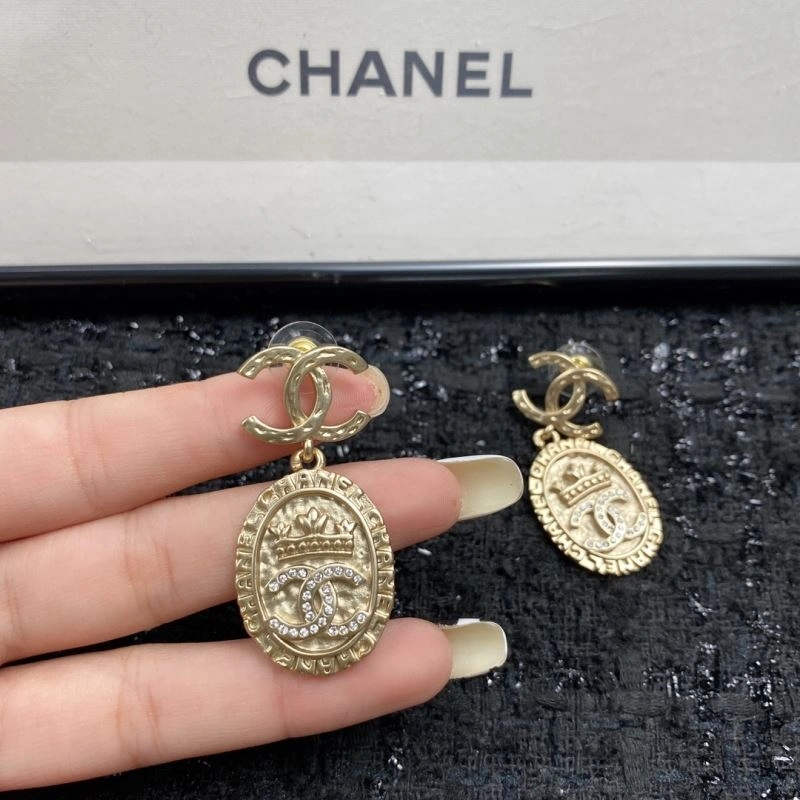 Chanel Earrings Functional 229053