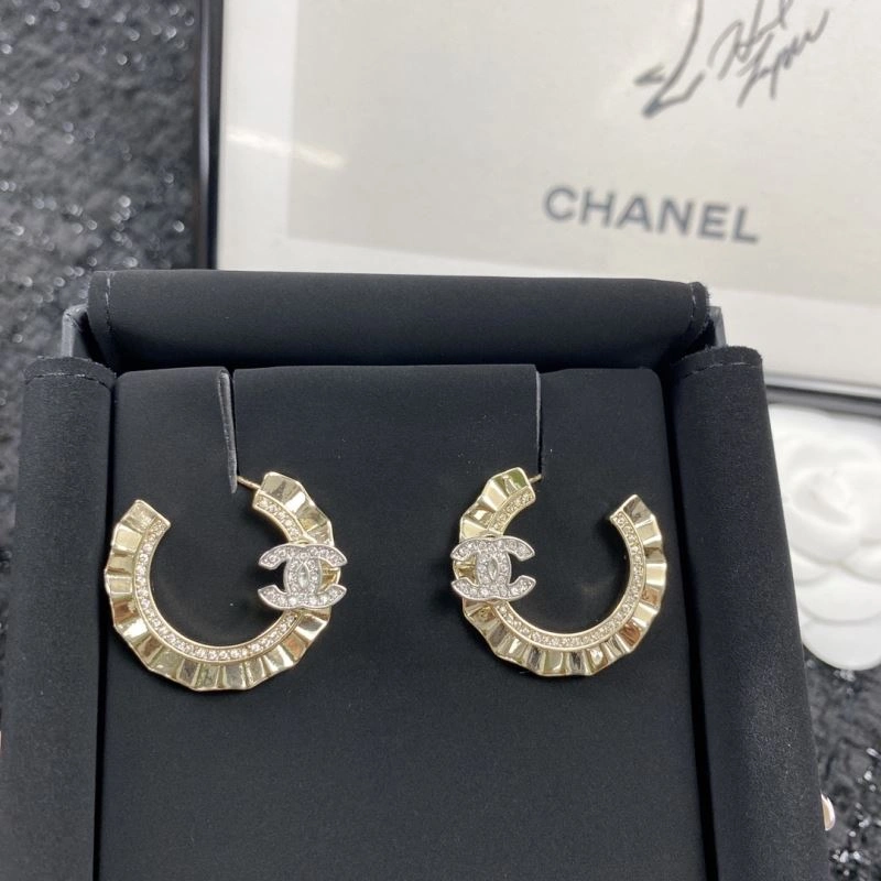 Chanel Earrings Durable 229049