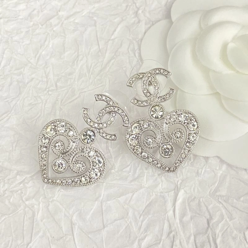 Chanel Earrings Minimalist 229044