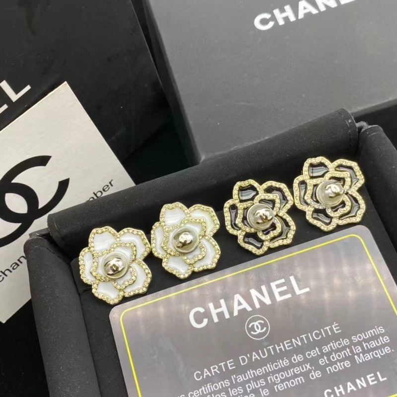Chanel Earrings Stylish 229063