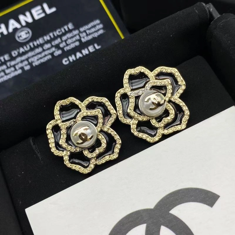 Chanel Earrings Stylish 229063