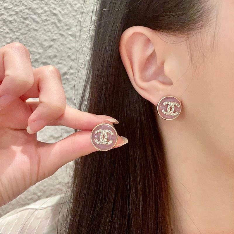 RelaxedFit Chanel Earrings 229033