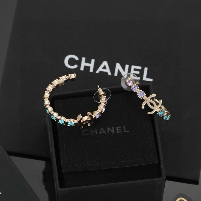 Chanel Earrings Comfortable 229028