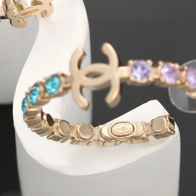 Chanel Earrings Comfortable 229028