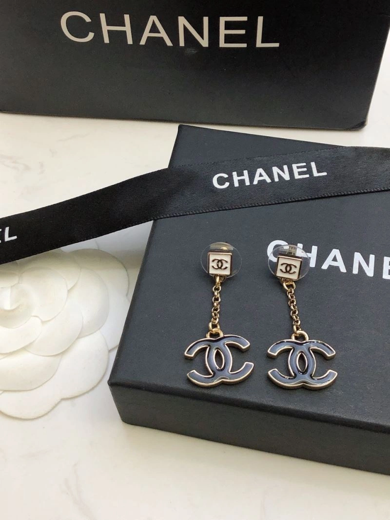 Chanel Earrings SmoothTexture 229020
