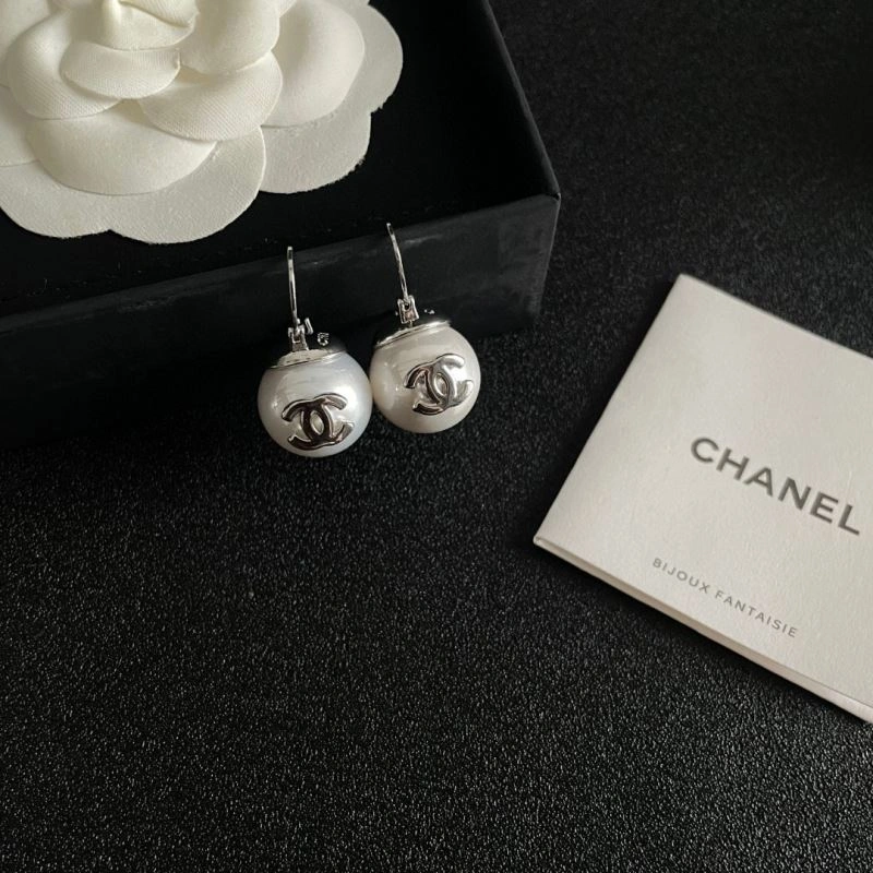 WellDesigned Chanel Earrings 229080