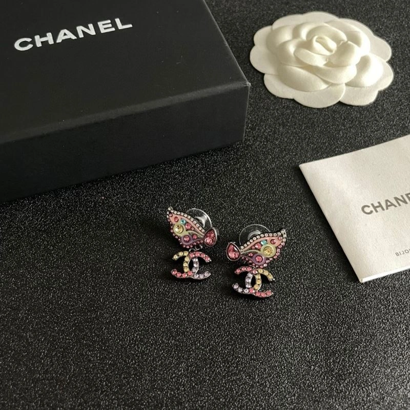 Trendsetting Chanel Earrings 229004