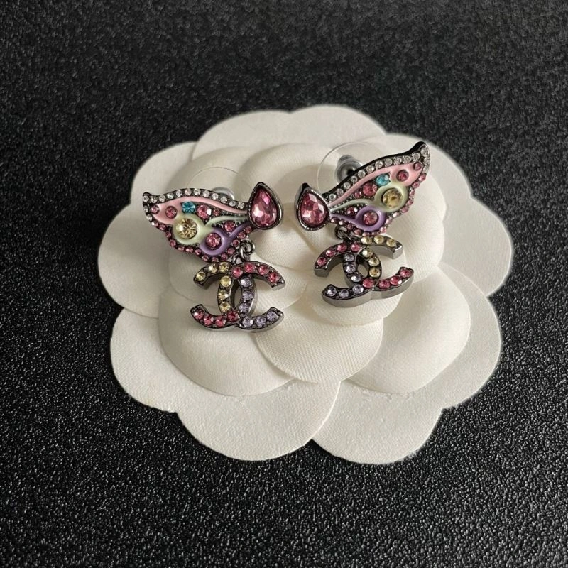 Trendsetting Chanel Earrings 229004