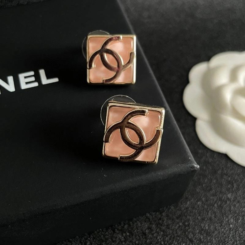 Durable Chanel Earrings 229031