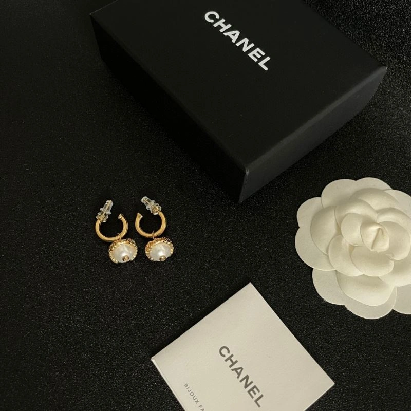 WaterResistant Chanel Earrings 229041