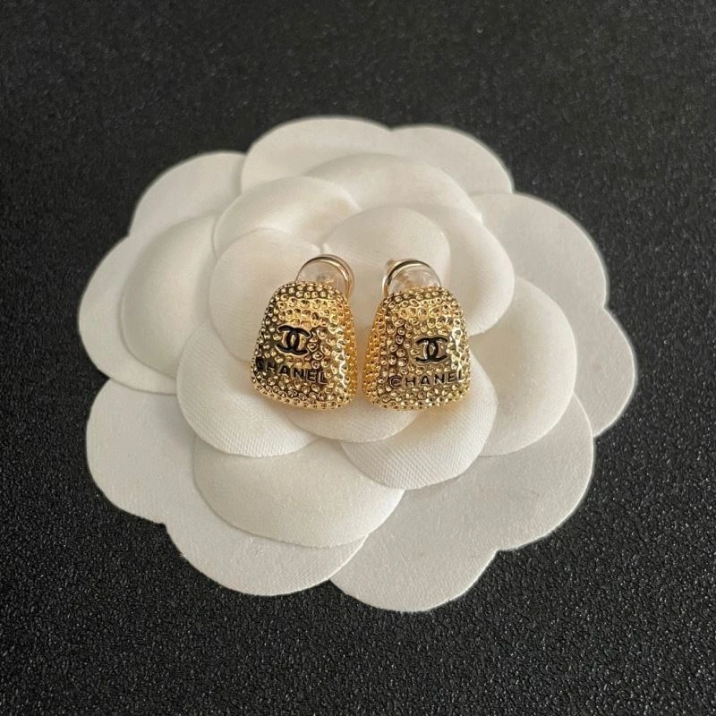 Bright Chanel Earrings 228993
