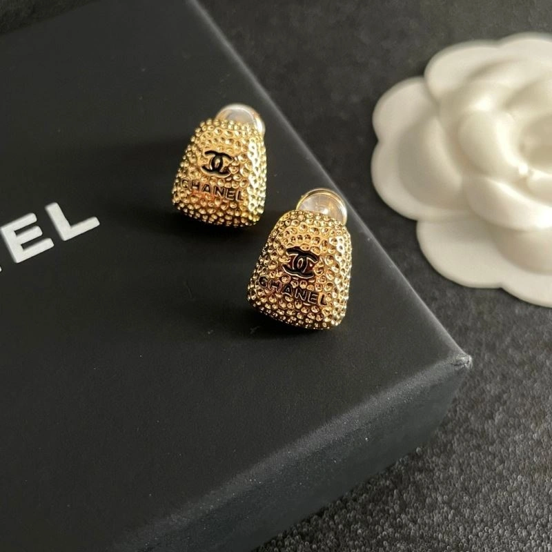 Bright Chanel Earrings 228993