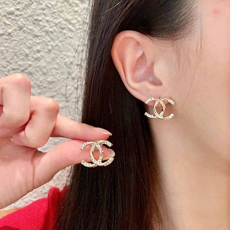 TravelReady Chanel Earrings 229035