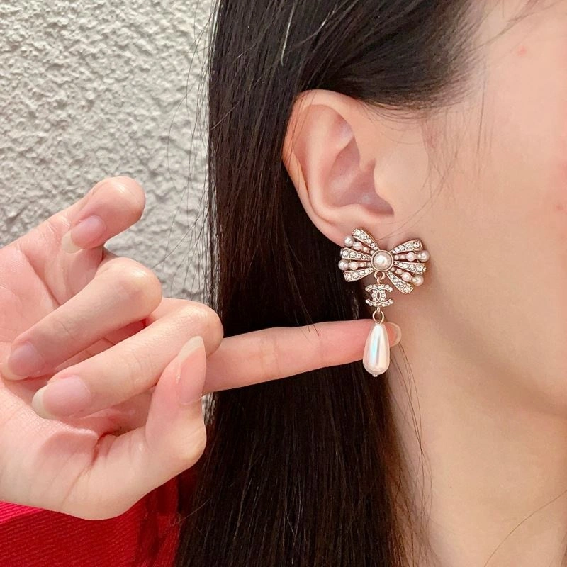 Durable Chanel Earrings 229008