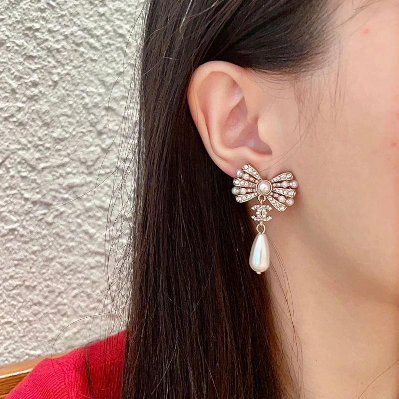 Durable Chanel Earrings 229008