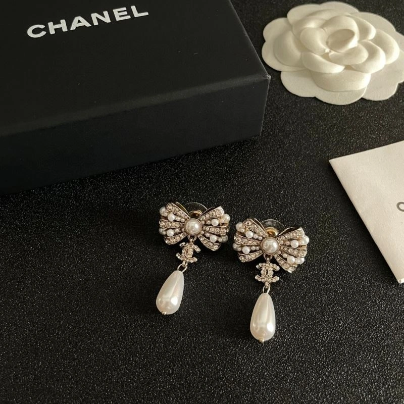 Durable Chanel Earrings 229008