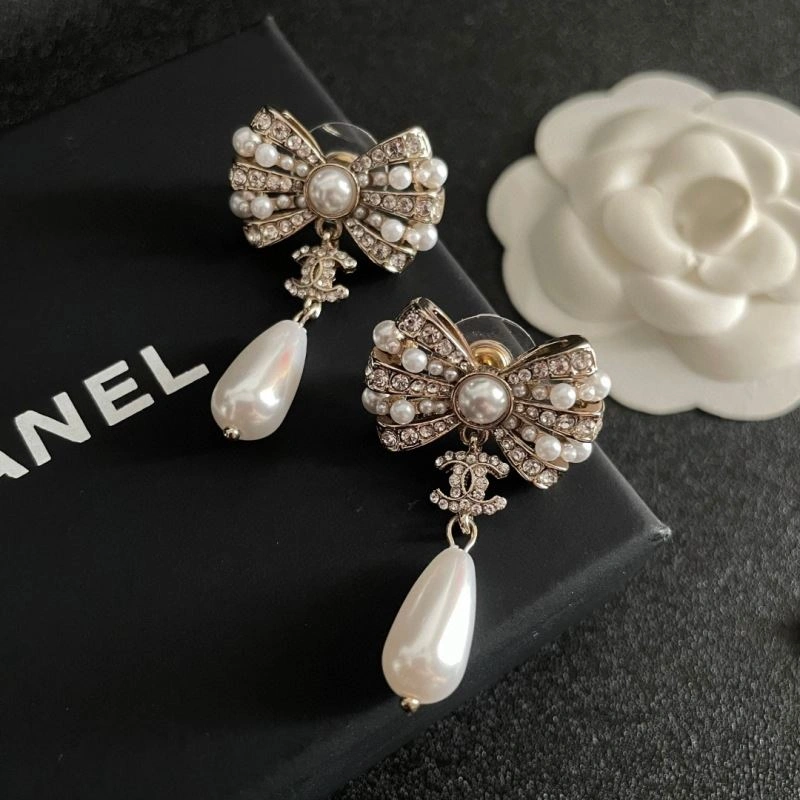 Durable Chanel Earrings 229008