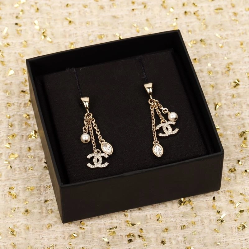 Chanel Earrings Compact 229054
