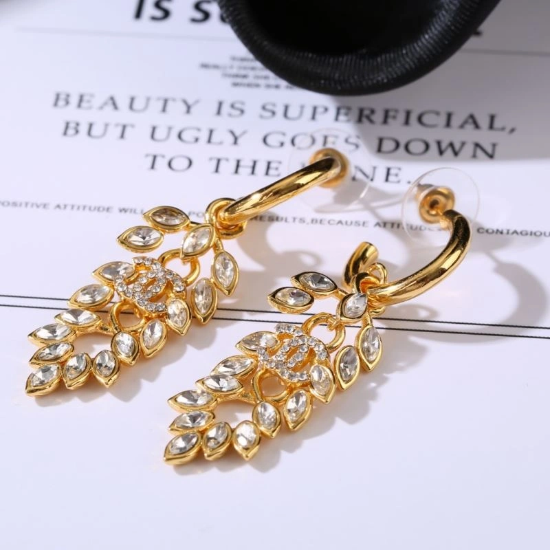 Breathable Chanel Earrings 228991