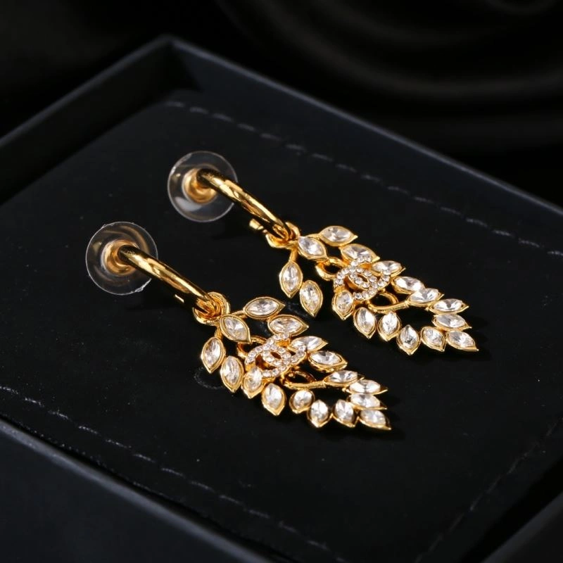 Breathable Chanel Earrings 228991