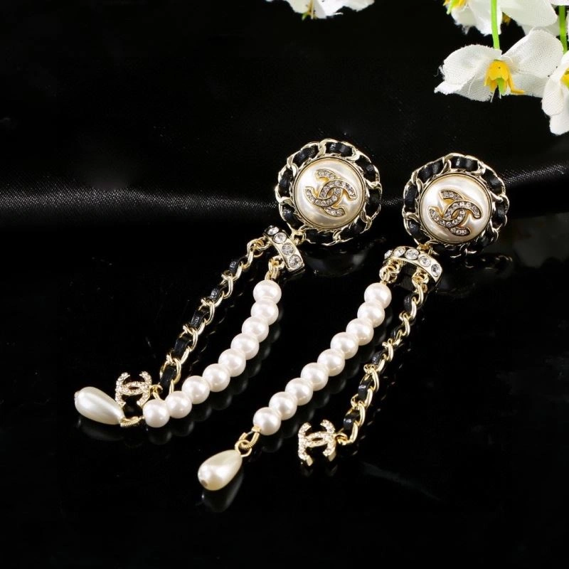 UrbanChic Chanel Earrings 229010