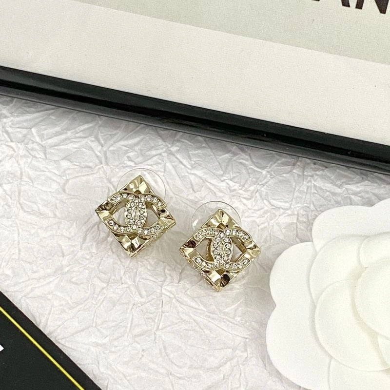 Chanel Earrings Soft 229059