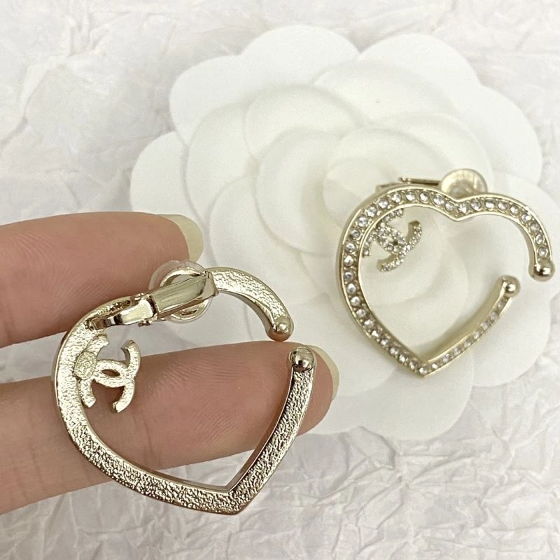 Chanel Earrings Sophisticated 228988