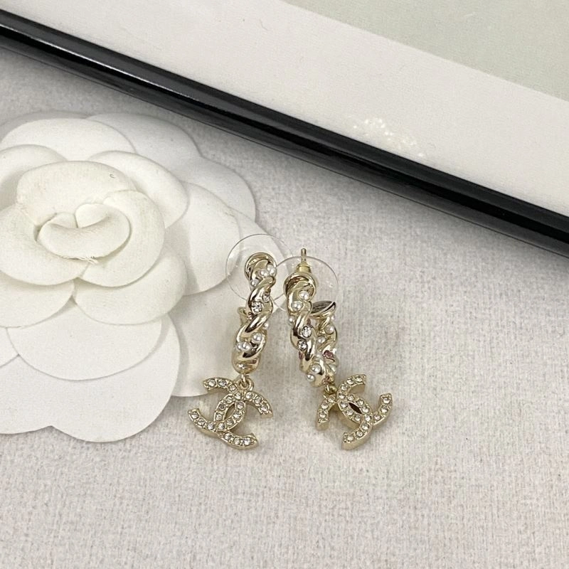 Chanel Earrings Vibrant 228981