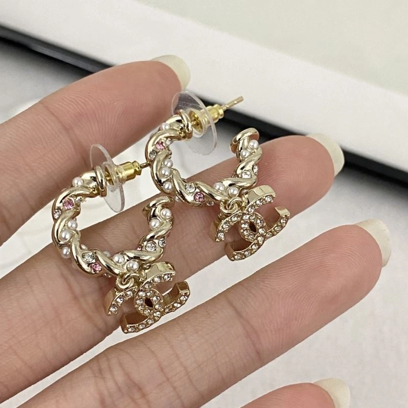Chanel Earrings Vibrant 228981