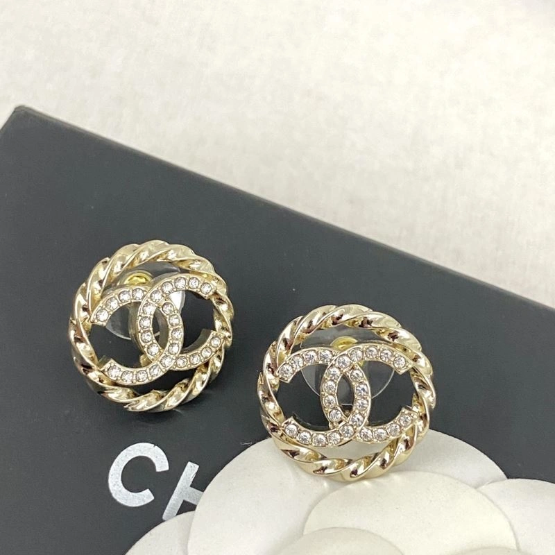 WellDesigned Chanel Earrings 228959