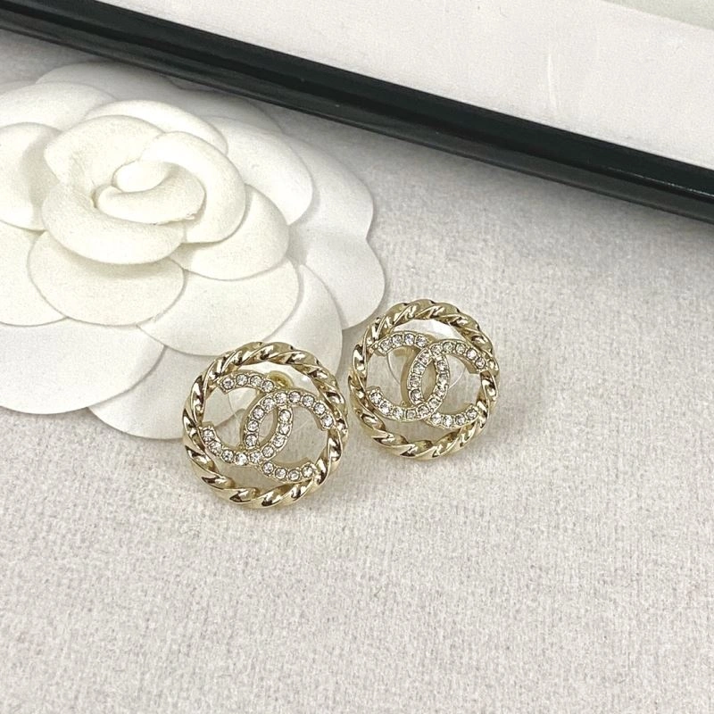 WellDesigned Chanel Earrings 228959