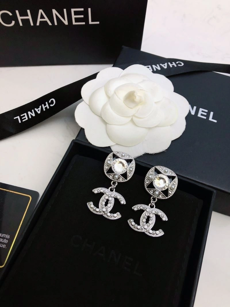 DailyWear Chanel Earrings 229078