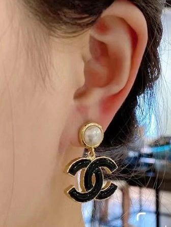 Chanel Earrings Functional 228953